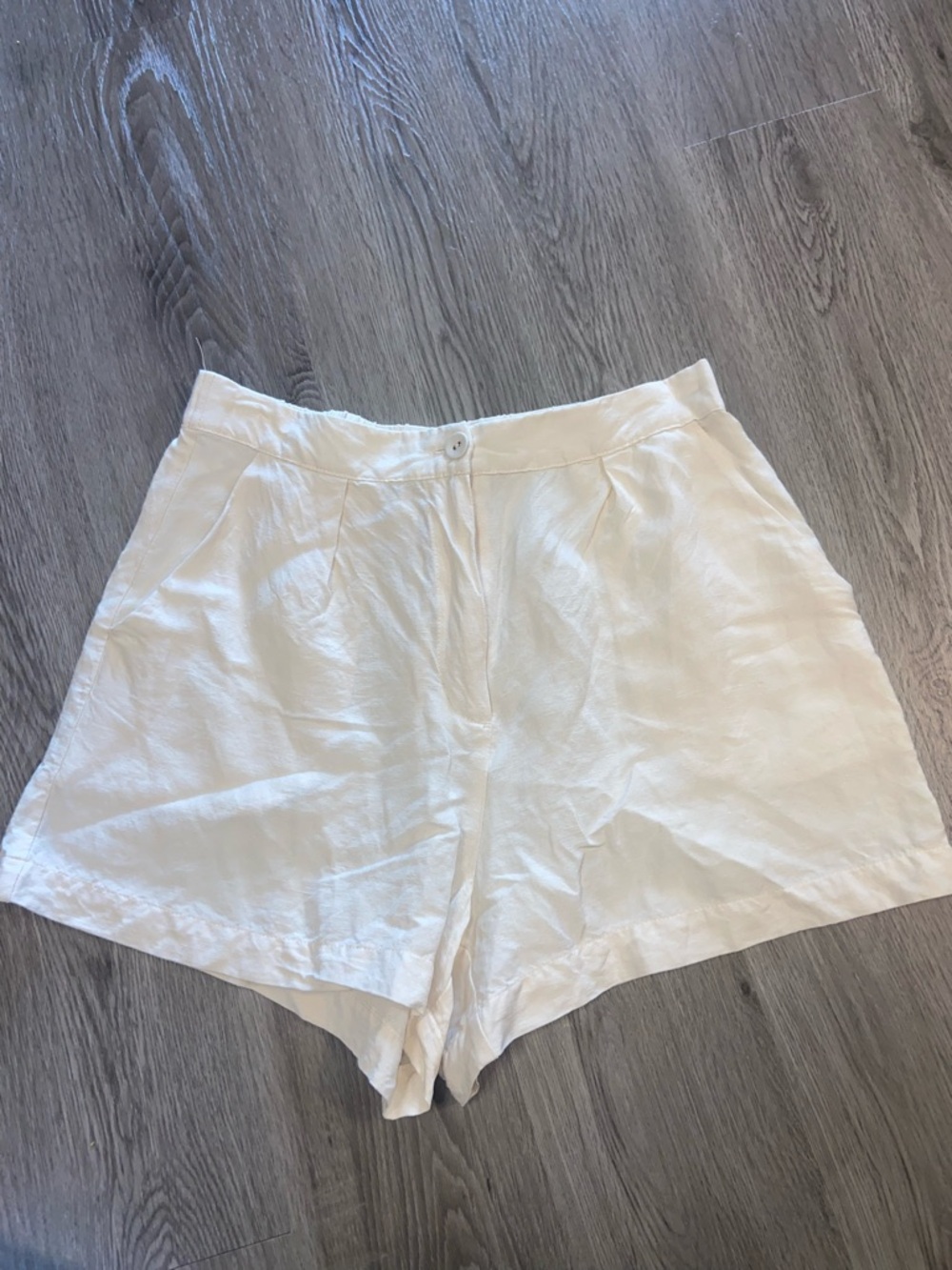 Rhythm. White Linen-Blend High-Rise Shorts